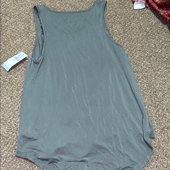 Dark green American eagle tank top - Picture 3 of 4